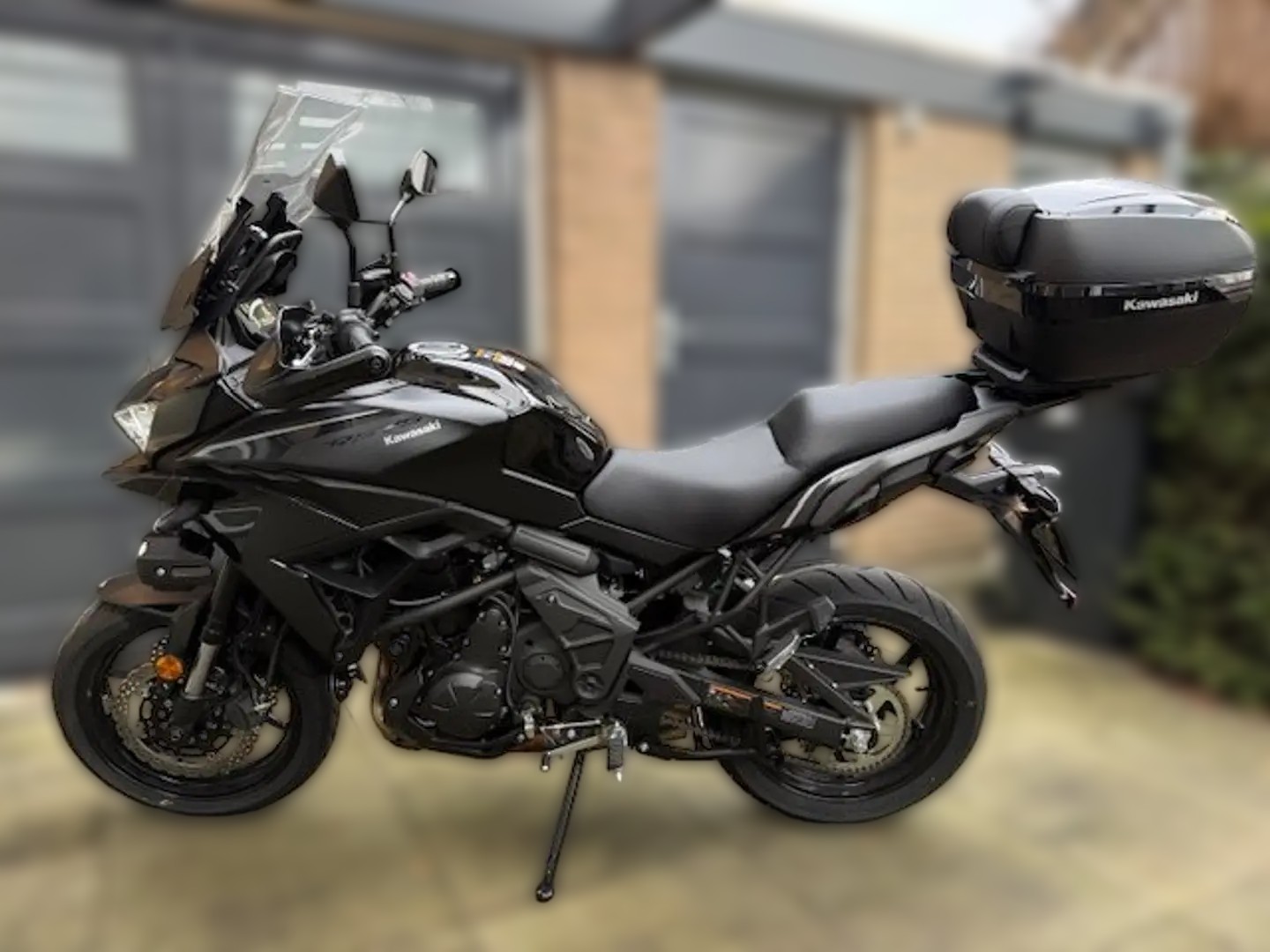 2025 Kawasaki Versys 650 - 1 305 km - Náhled 2