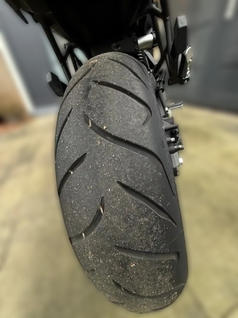 2025 Kawasaki Versys 650 - 1 305 km