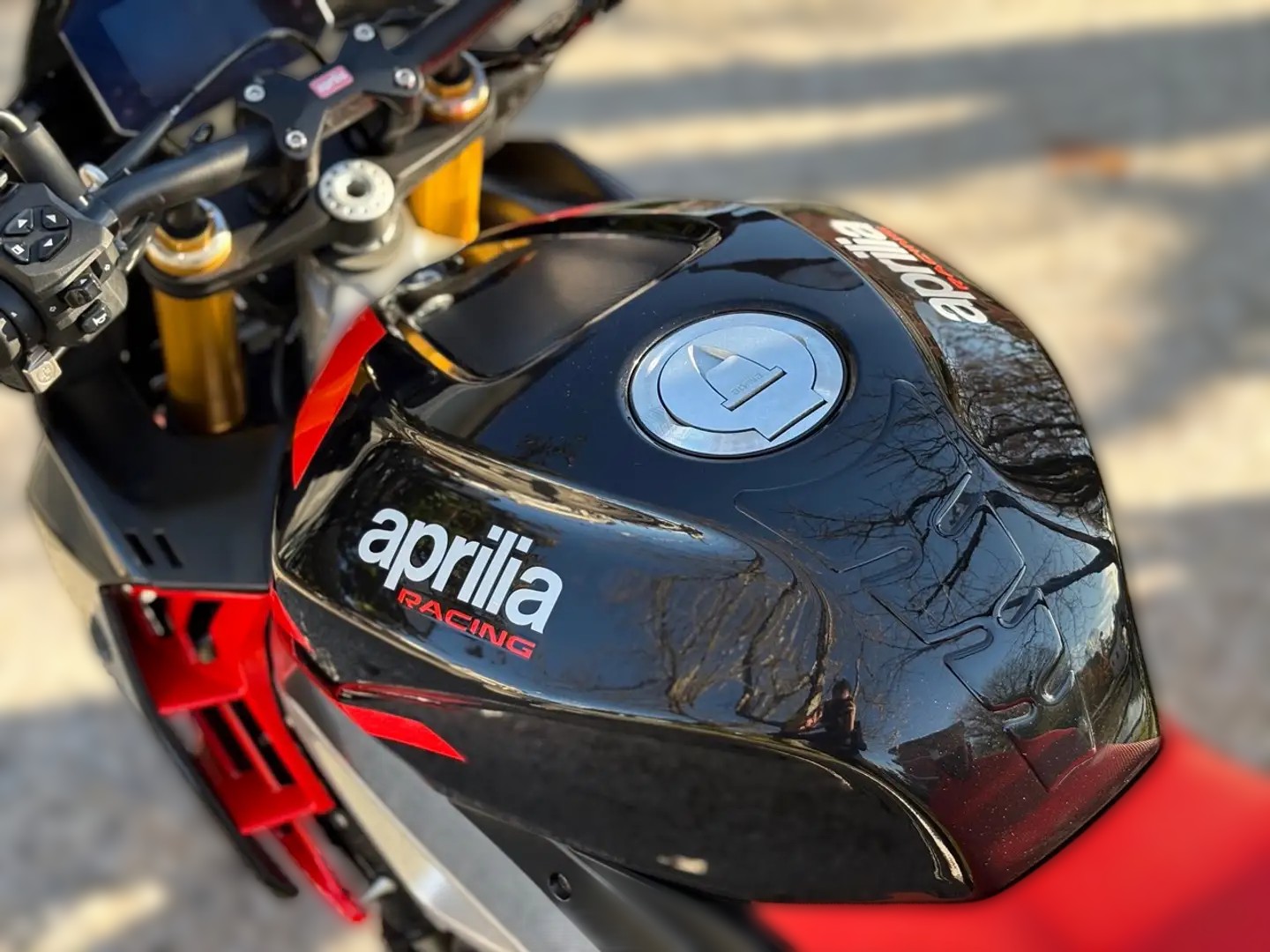 2023 Aprilia Tuono V4 - 14 999 km - Náhled 6