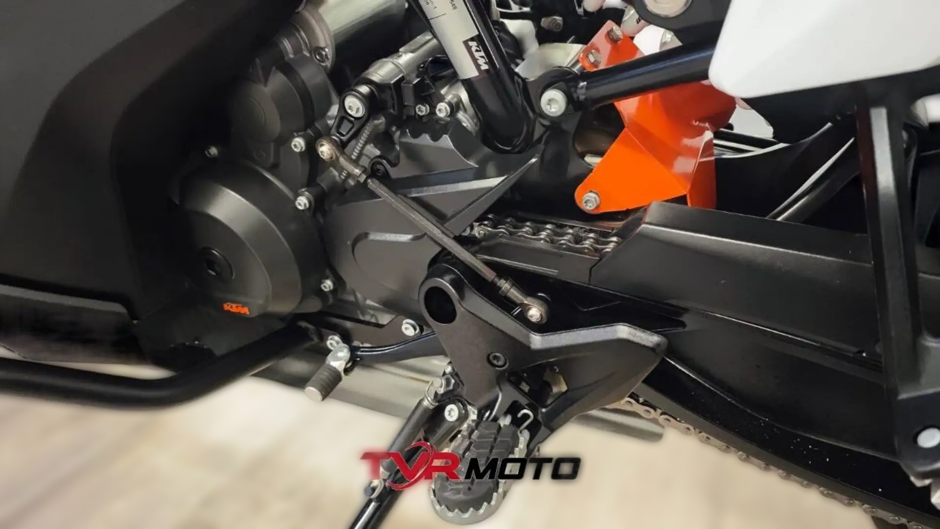 2023 KTM 890 Adventure - 27 600 km - Náhled 2