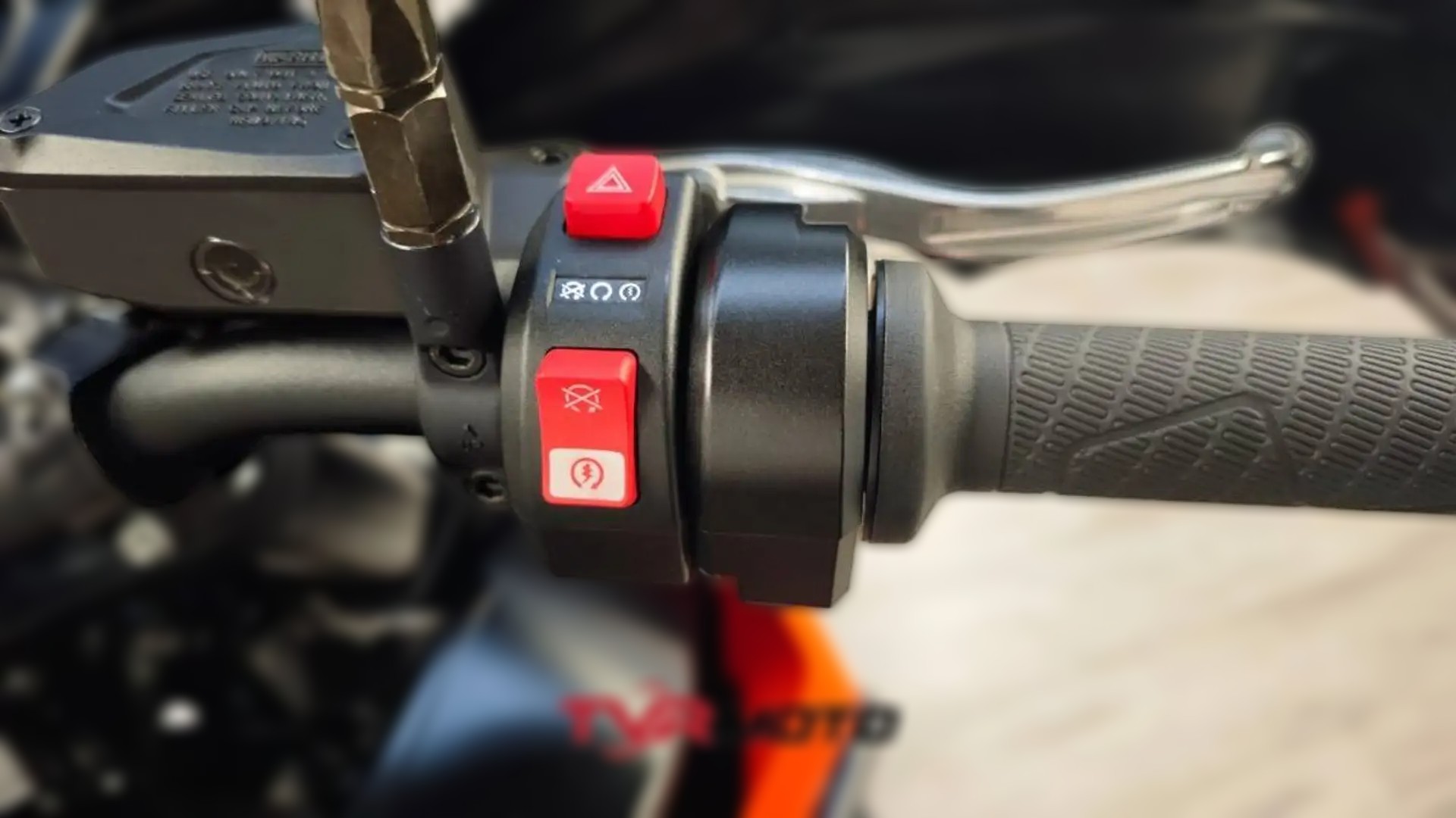 2023 KTM 890 Adventure - 27 600 km - Náhled 20
