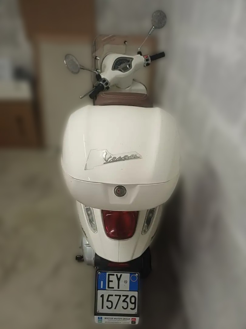 2021 Piaggio Vespa Primavera - 1 830 km - Náhled 7