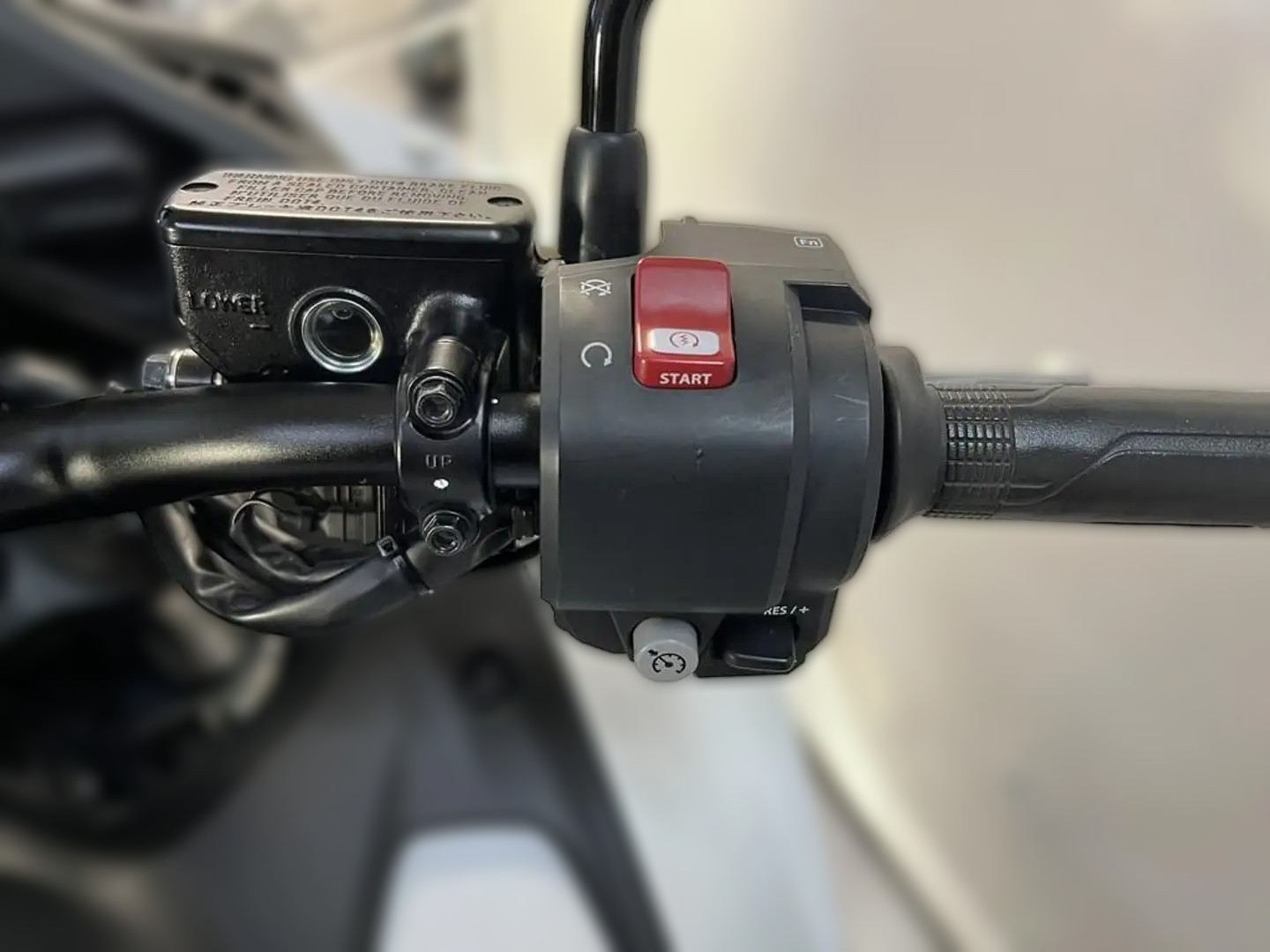 2023 Honda NT 1100 - 10 938 km - Náhled 9