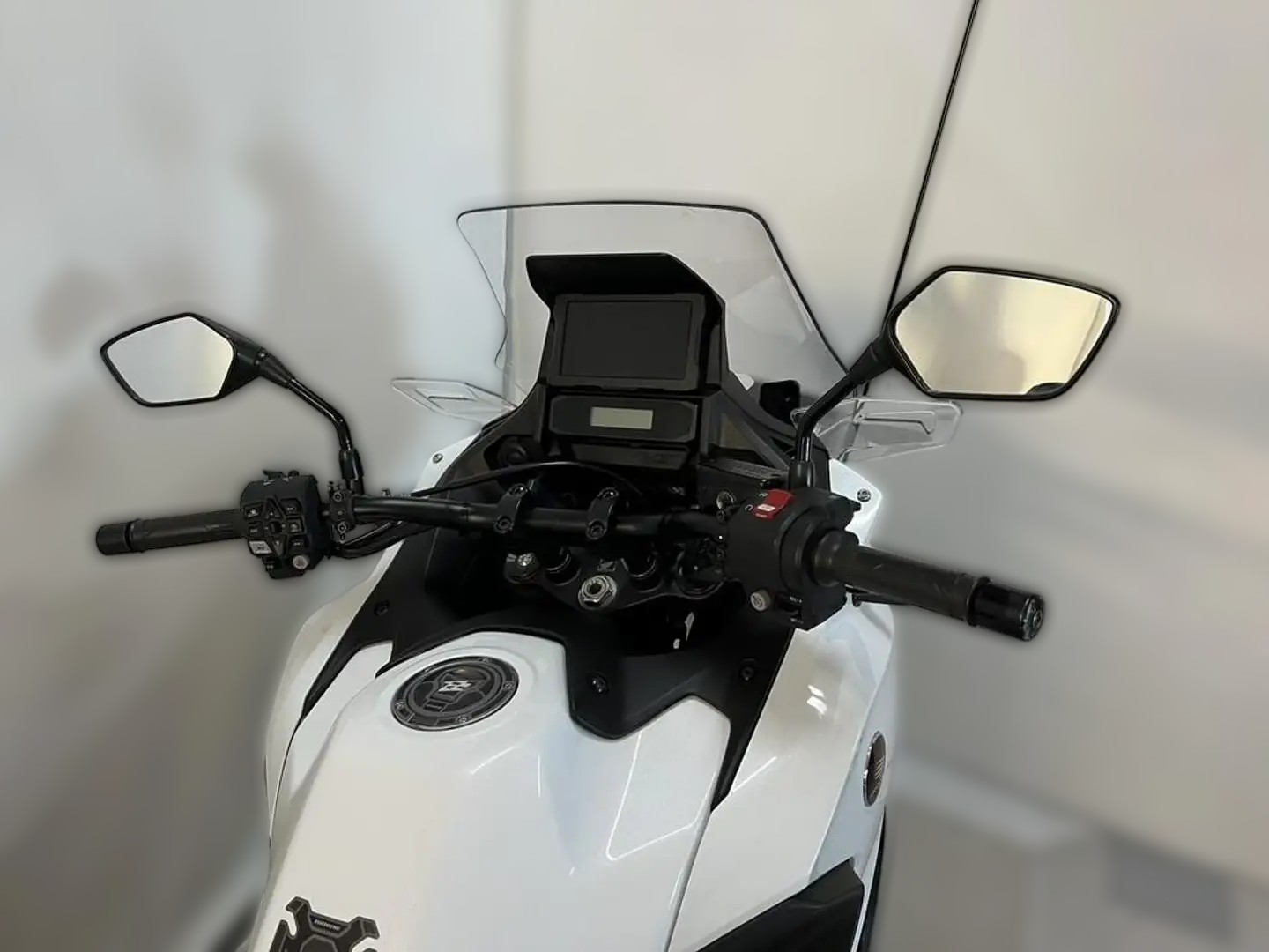 2023 Honda NT 1100 - 10 938 km - Náhled 19
