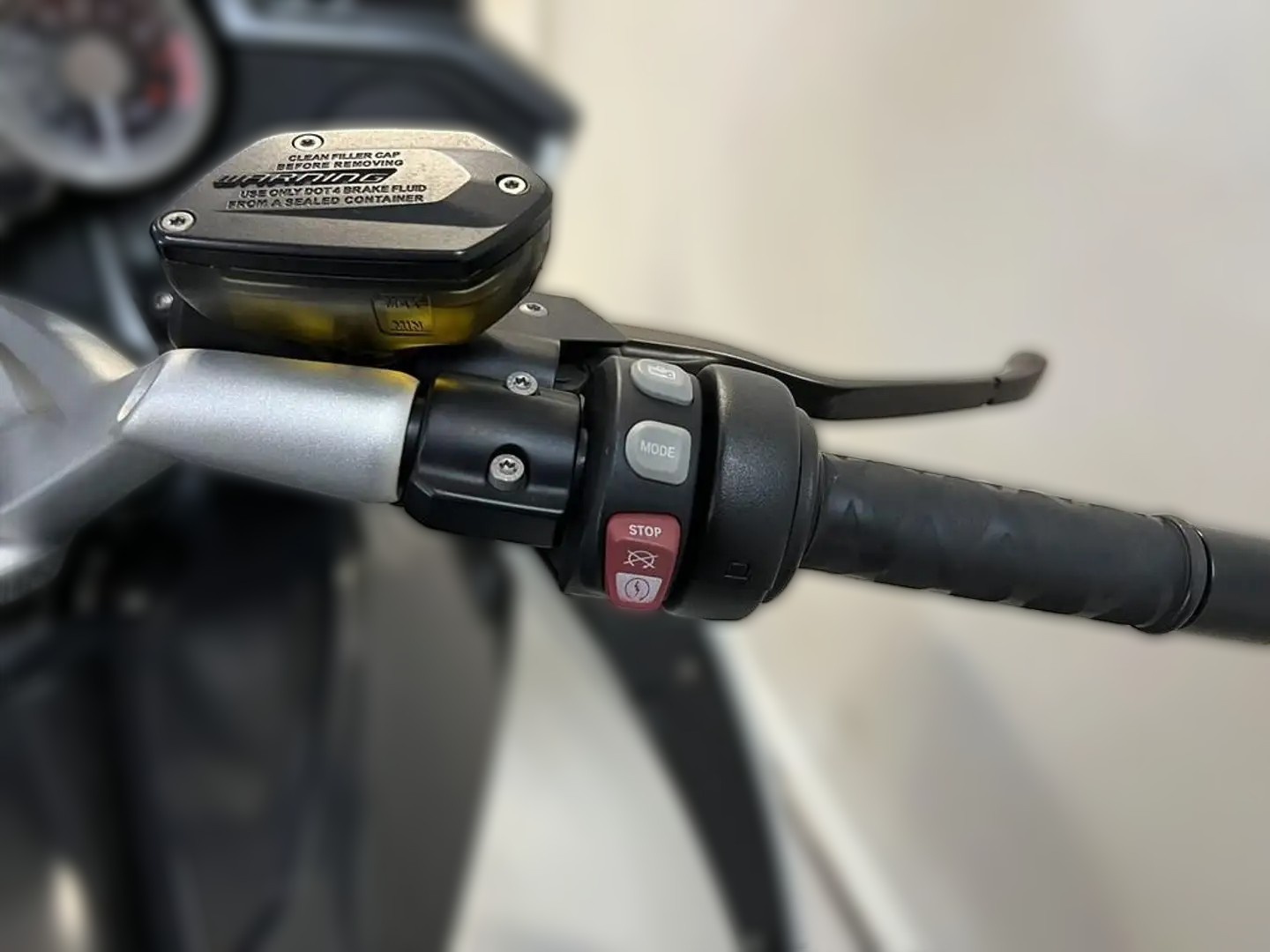 2012 BMW K 1600 GT - 51 139 km - Náhled 17