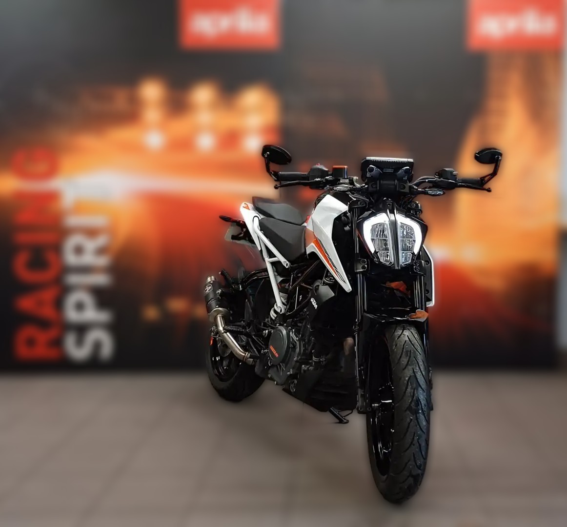 2024 KTM 390 Duke - 3 450 km - Náhled 10