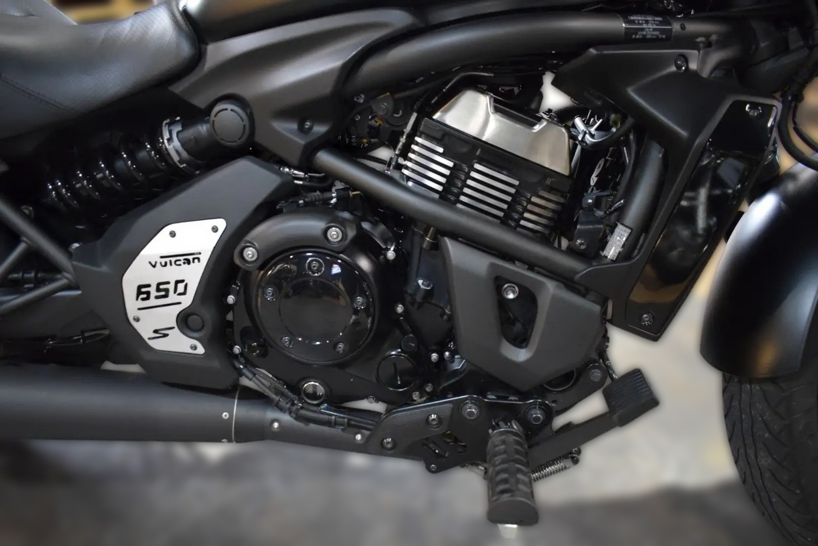 2023 Kawasaki Vulcan 900 - 9 200 km - Náhled 20