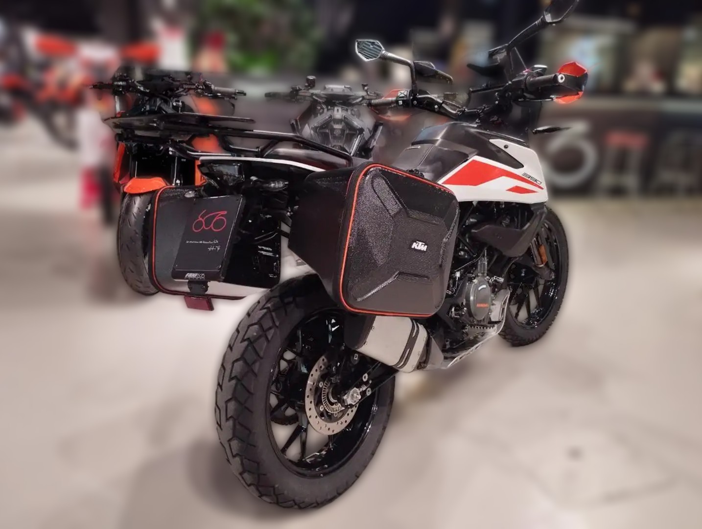 2022 KTM 390 Adventure - 8 193 km - Náhled 5