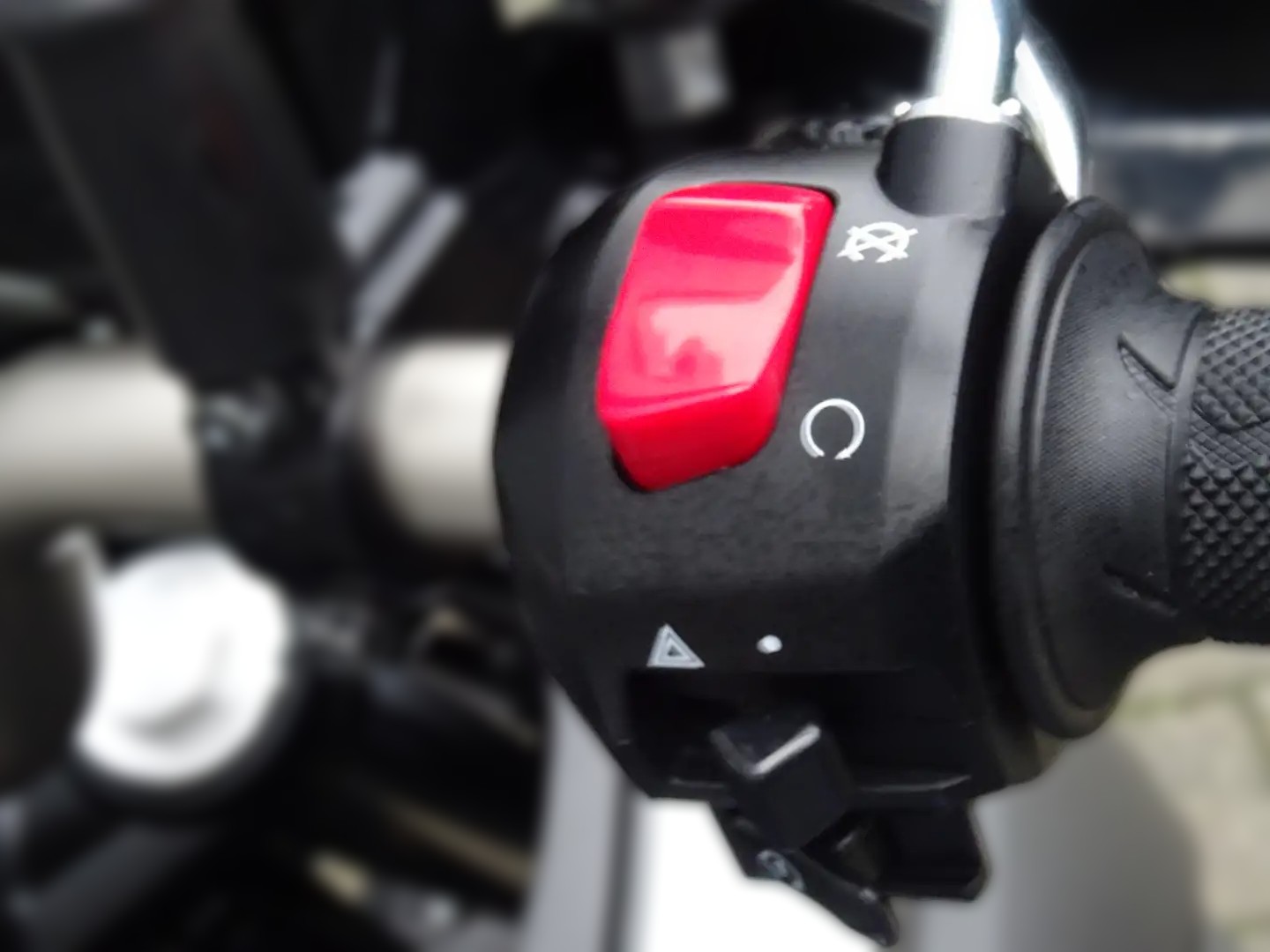 2022 Suzuki DL 650 V-Strom - 26 302 km - Náhled 6