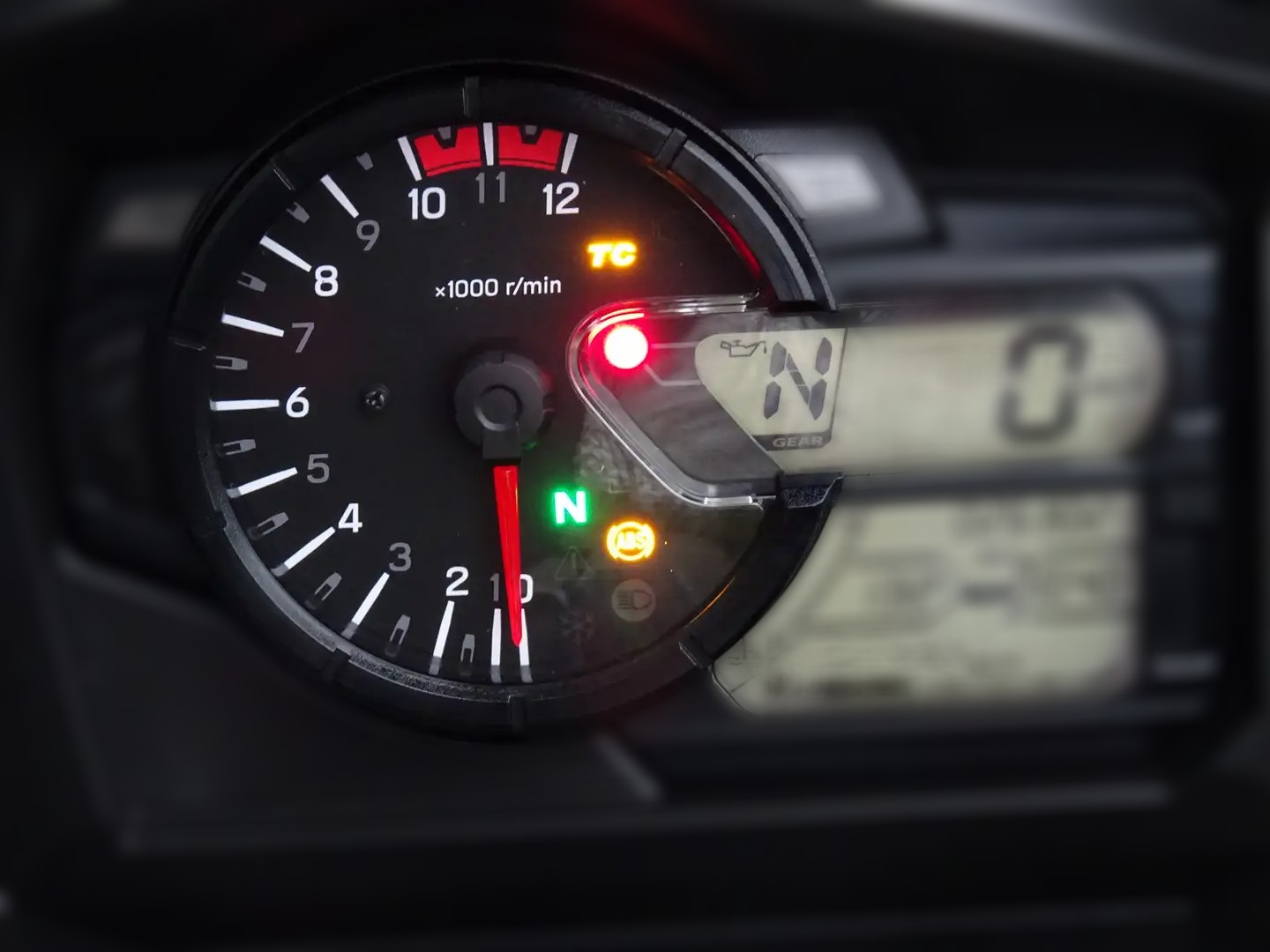 2022 Suzuki DL 650 V-Strom - 26 302 km - Náhled 13