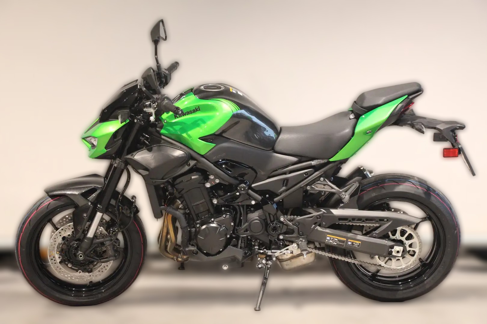 2026 Kawasaki Z900 - 0 km - Náhled 5
