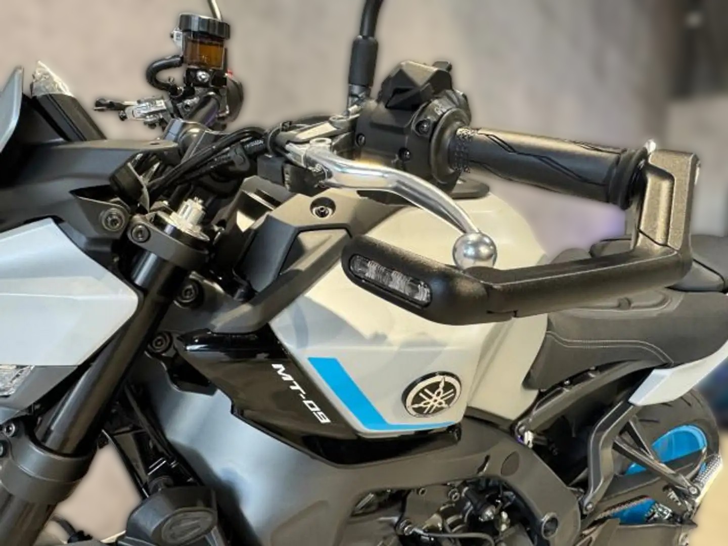 2025 Yamaha MT-09 - 2 700 km - Náhled 6