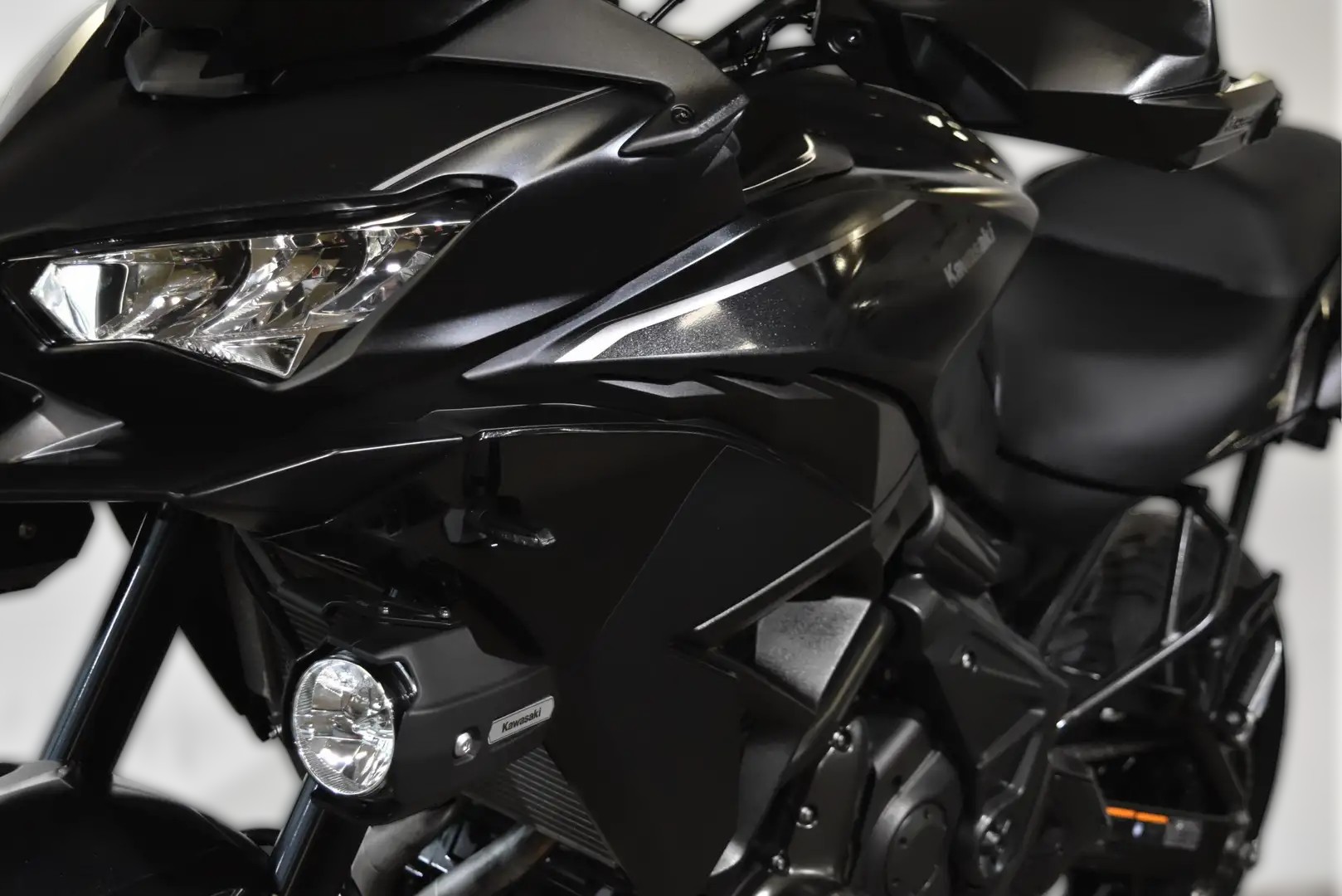 2024 Kawasaki Versys 650 - 21 450 km - Náhled 9