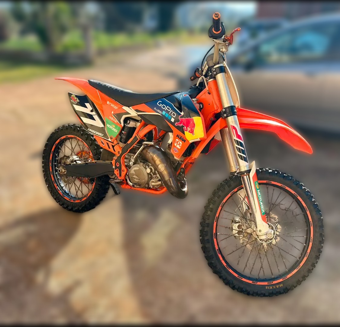 2015 KTM 125 Duke - 111 111 km - Náhled 10