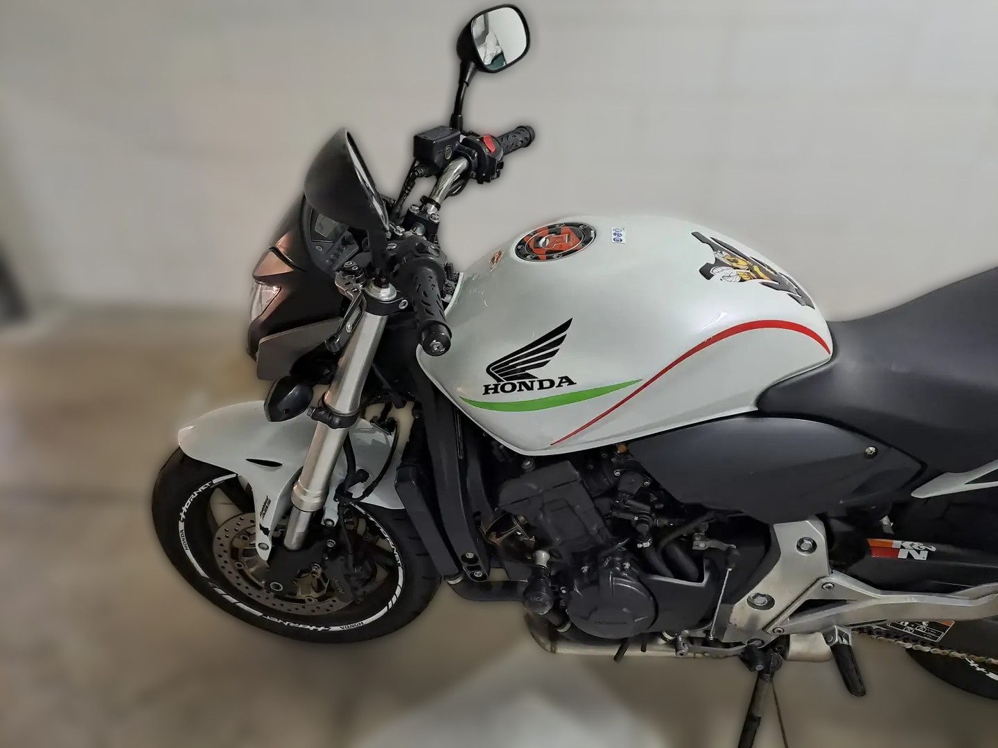 2011 Honda CB 600 F Hornet - 49 000 km - Náhled 23