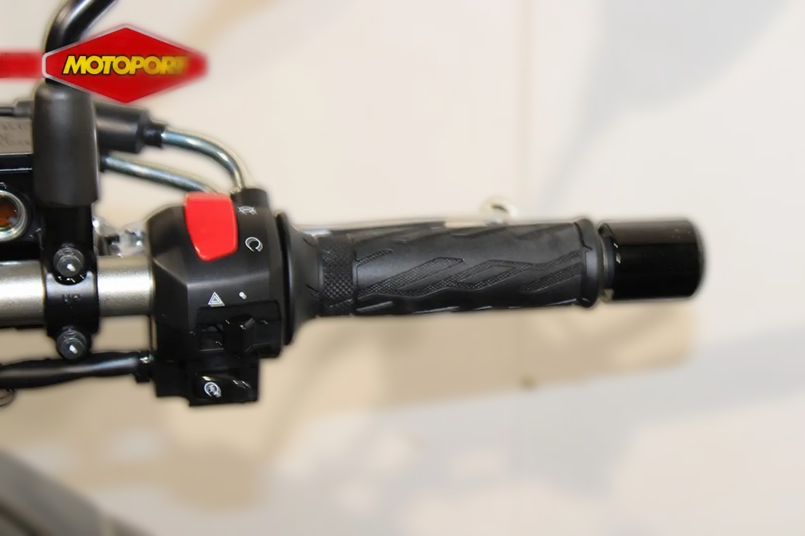 2025 Suzuki DL 650 V-Strom - 328 km - Náhled 6