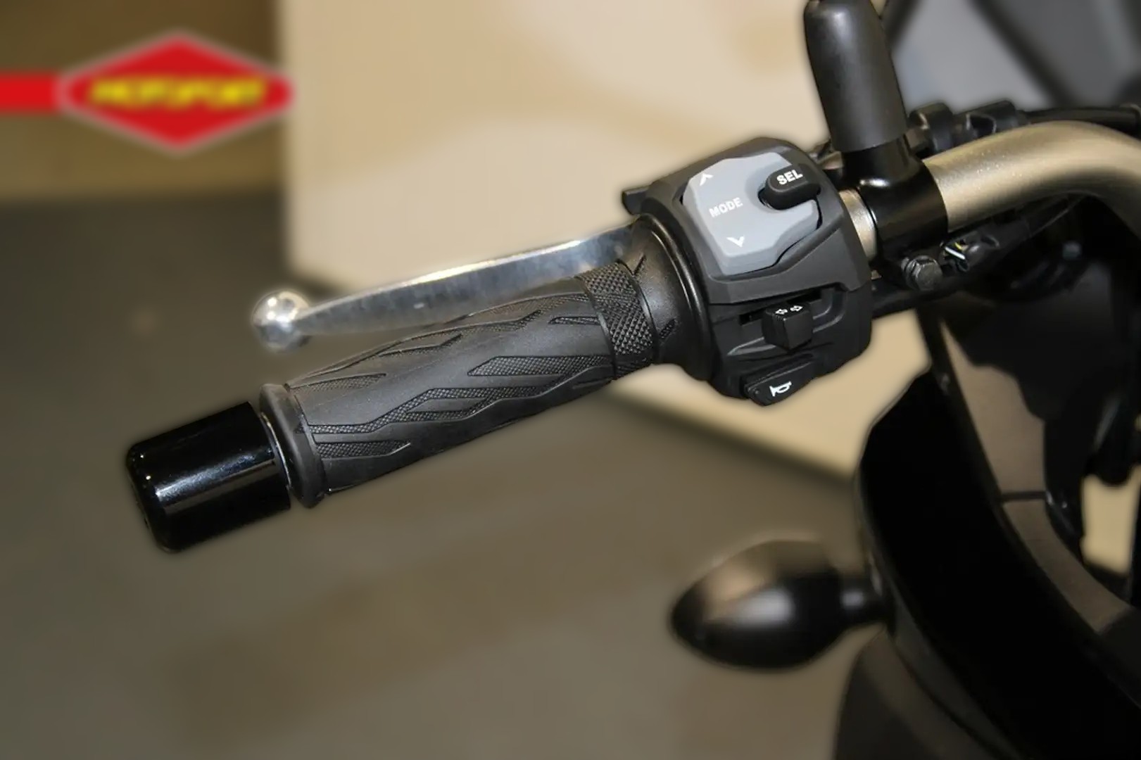 2025 Suzuki DL 650 V-Strom - 328 km - Náhled 16