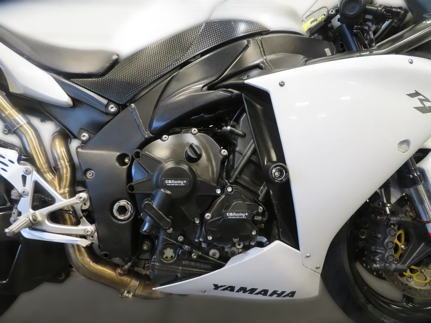 2011 Yamaha YZF-R1 - 45 100 km - Náhled 19