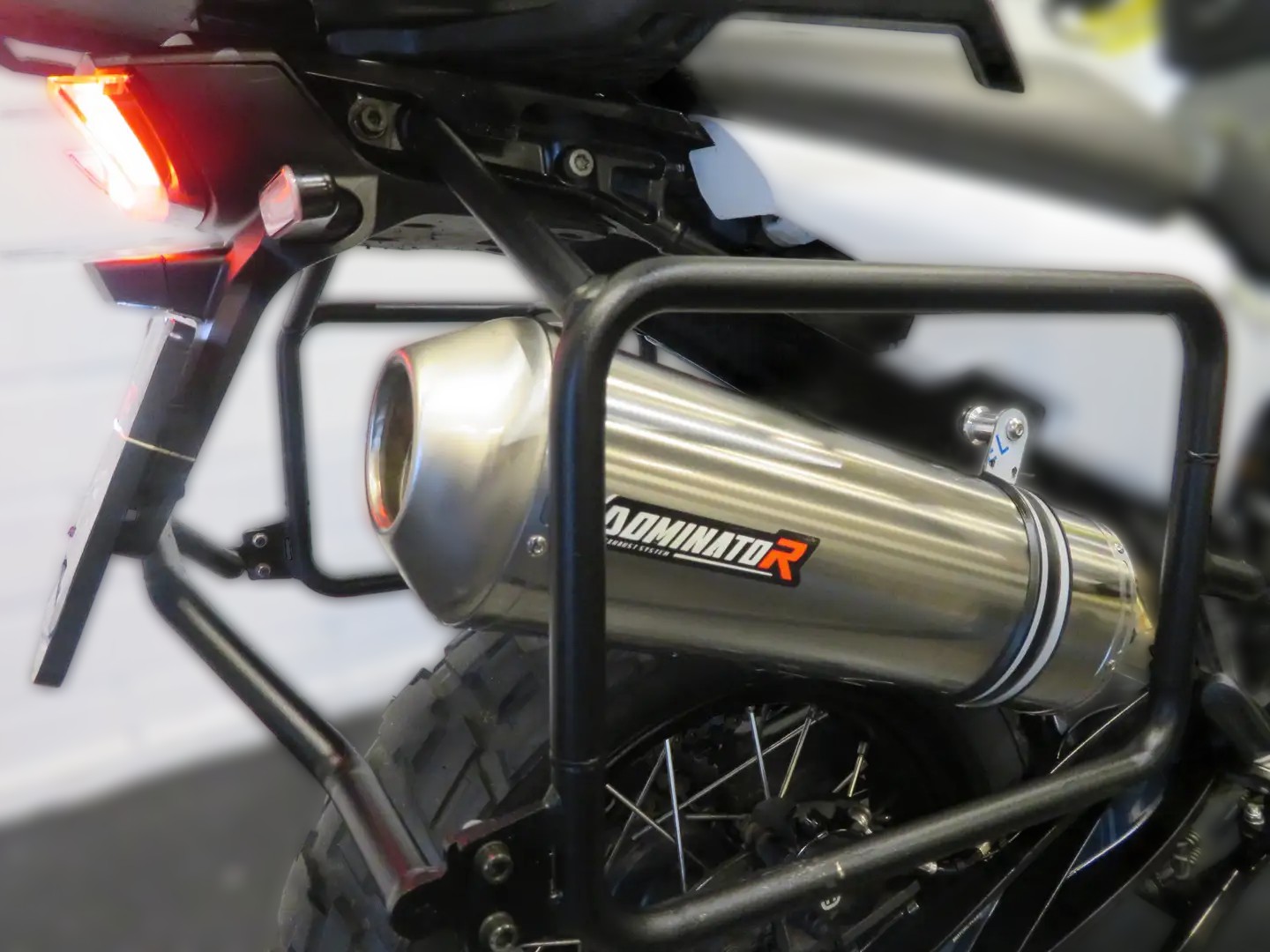 2022 Husqvarna Norden 901 - 44 300 km - Náhled 20