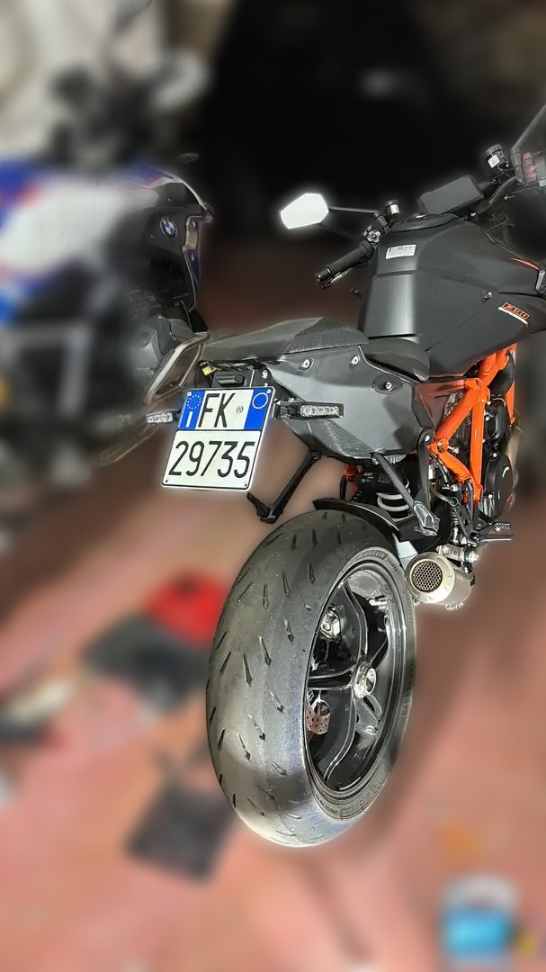 2024 KTM 1290 Super Adventure - 1 200 km - Náhled 3