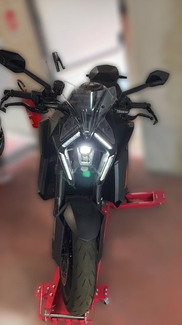 2024 KTM 1290 Super Adventure - 1 200 km - Náhled 11