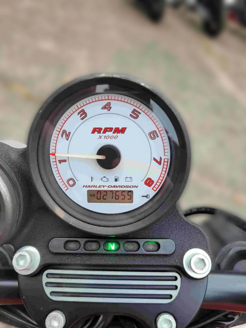 2010 Harley-Davidson Sportster 1200 - 27 648 km - Náhled 16