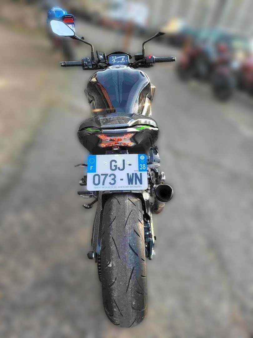 2022 Kawasaki Z900 - 3 610 km - Náhled 14