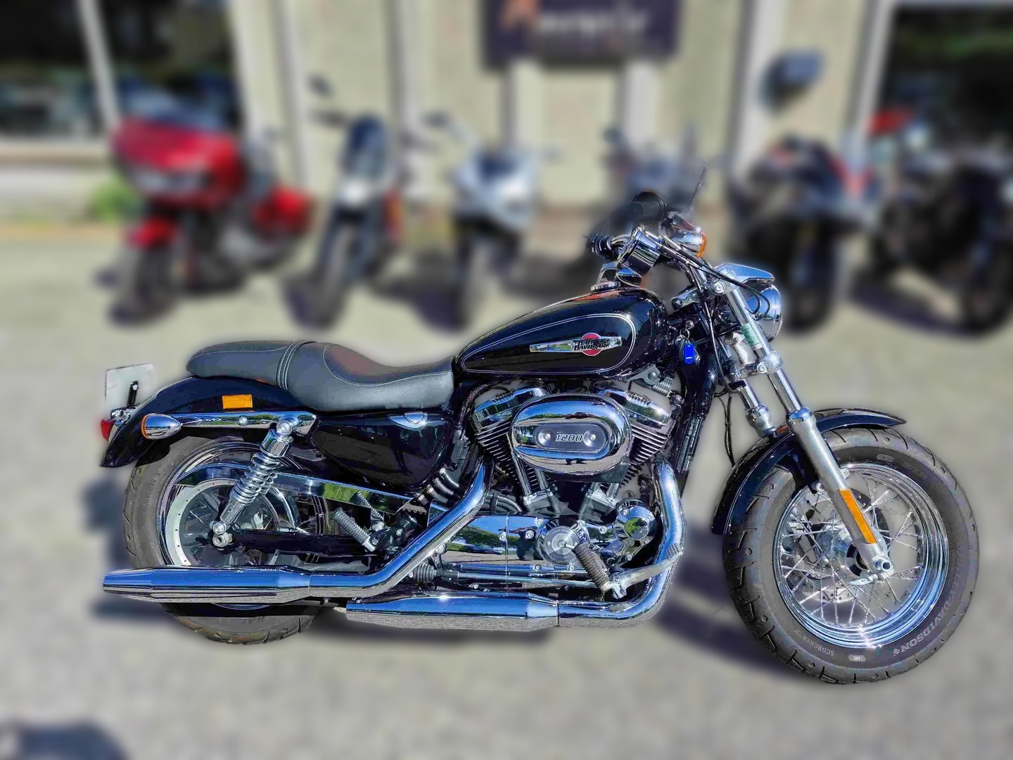 2014 Harley-Davidson Sportster 1200 - 9 721 km - Náhled 5