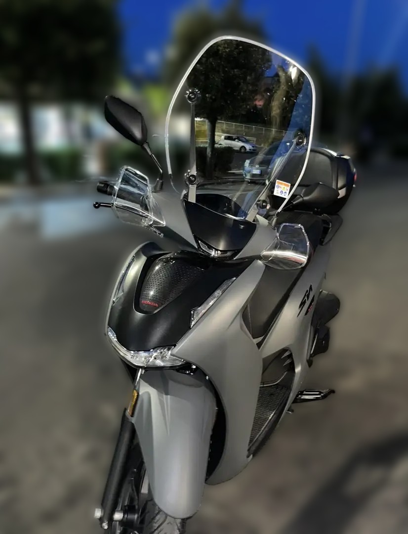 2025 Honda Forza 350 - 4 000 km