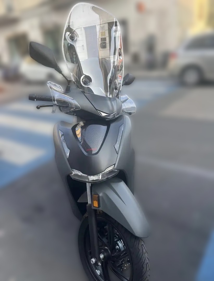 2025 Honda Forza 350 - 4 000 km - Náhled 3