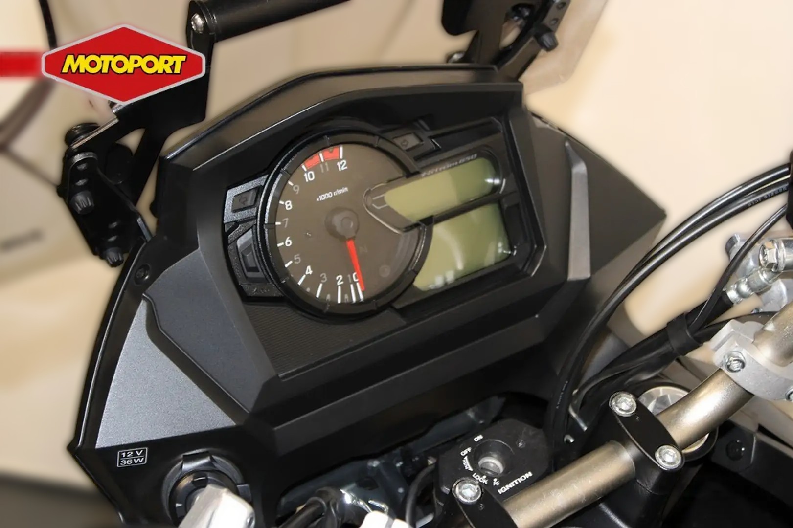 2023 Suzuki DL 650 V-Strom - 19 884 km - Náhled 16