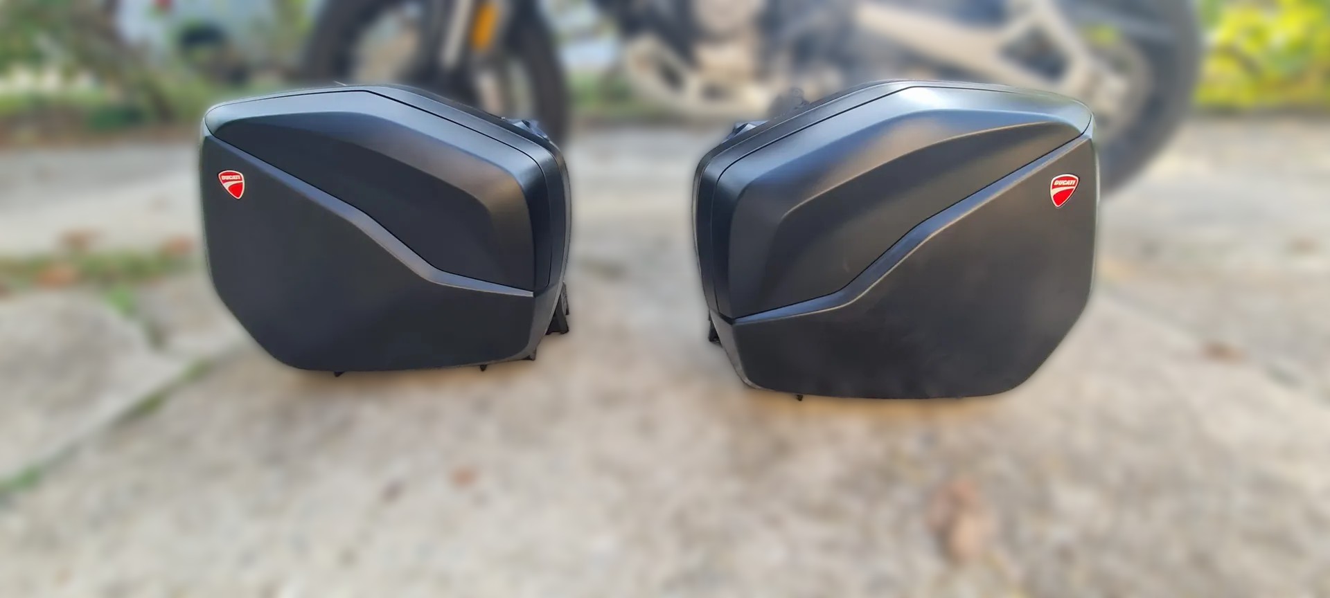 2023 Ducati Multistrada V4 - 8 200 km - Náhled 13