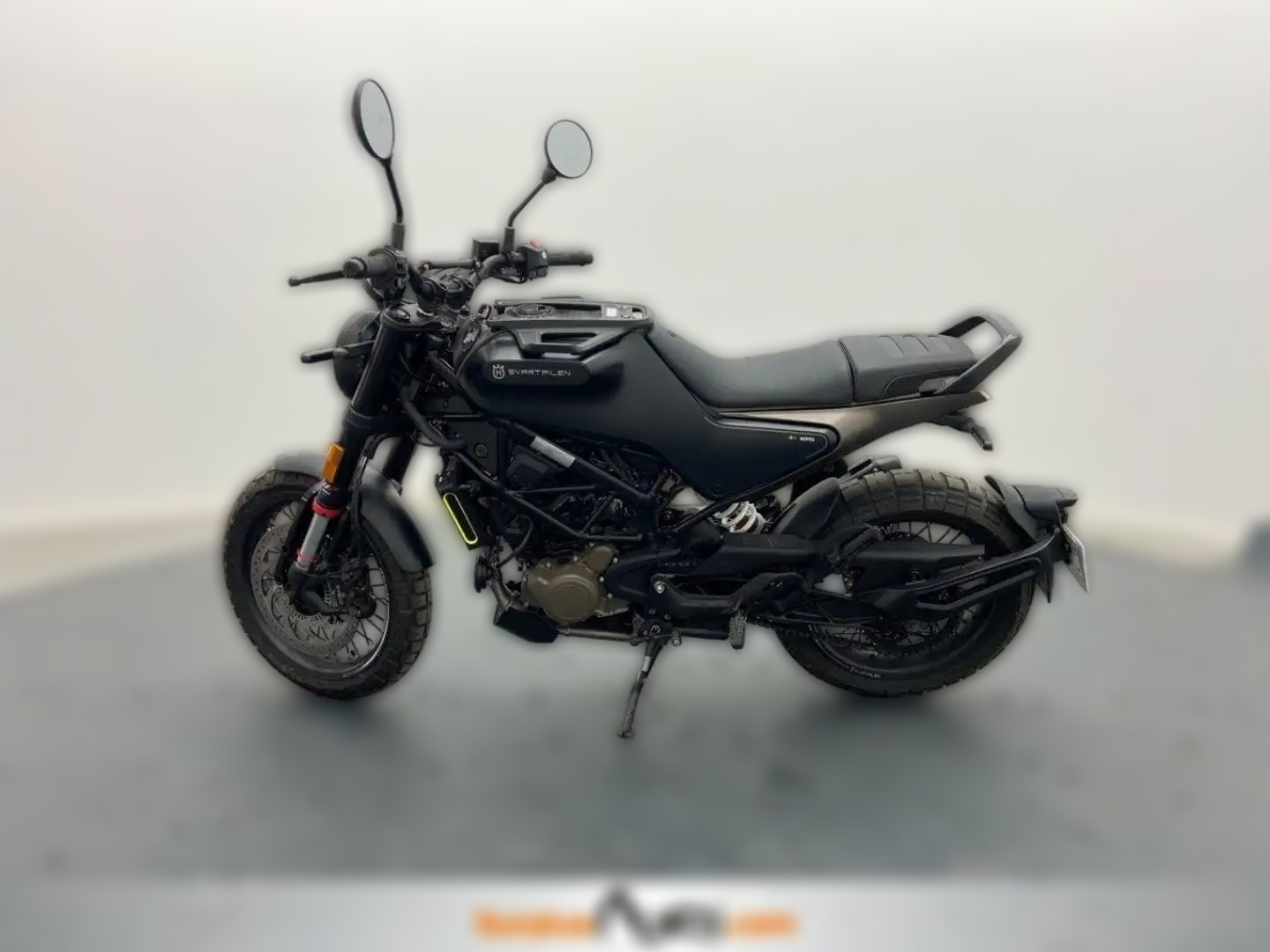 2024 Husqvarna Svartpilen 401 - 200 km - Náhled 12