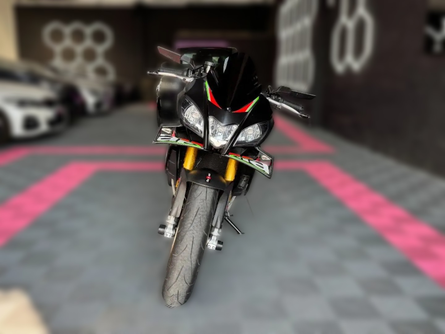 2020 Aprilia Tuono V4 - 28 900 km - Náhled 16