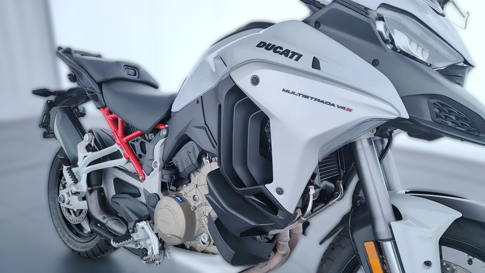 2023 Ducati Multistrada V4 - 9 170 km - Náhled 3