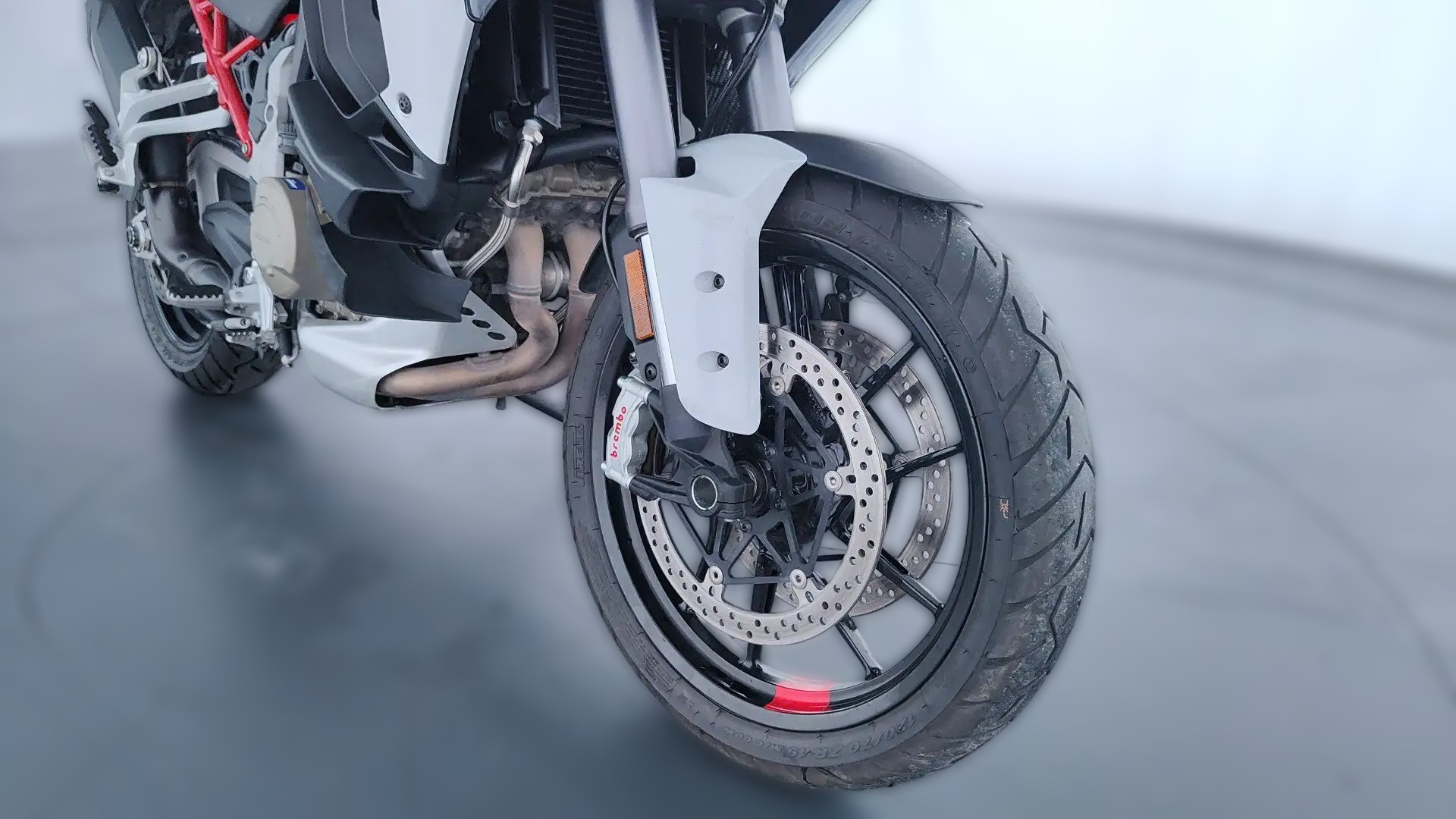 2023 Ducati Multistrada V4 - 9 170 km - Náhled 18