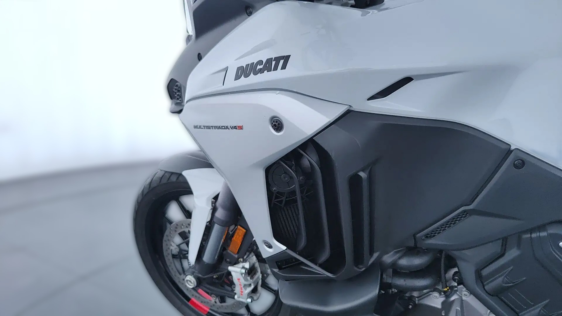 2023 Ducati Multistrada V4 - 9 170 km - Náhled 19