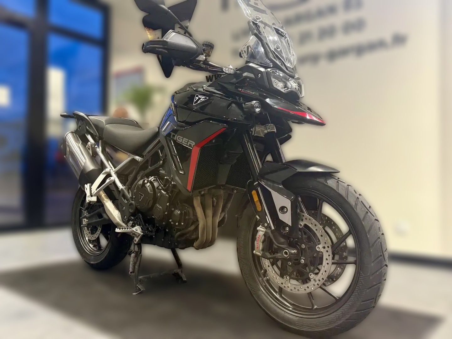2025 Triumph Tiger 900 - 3 000 km - Náhled 24