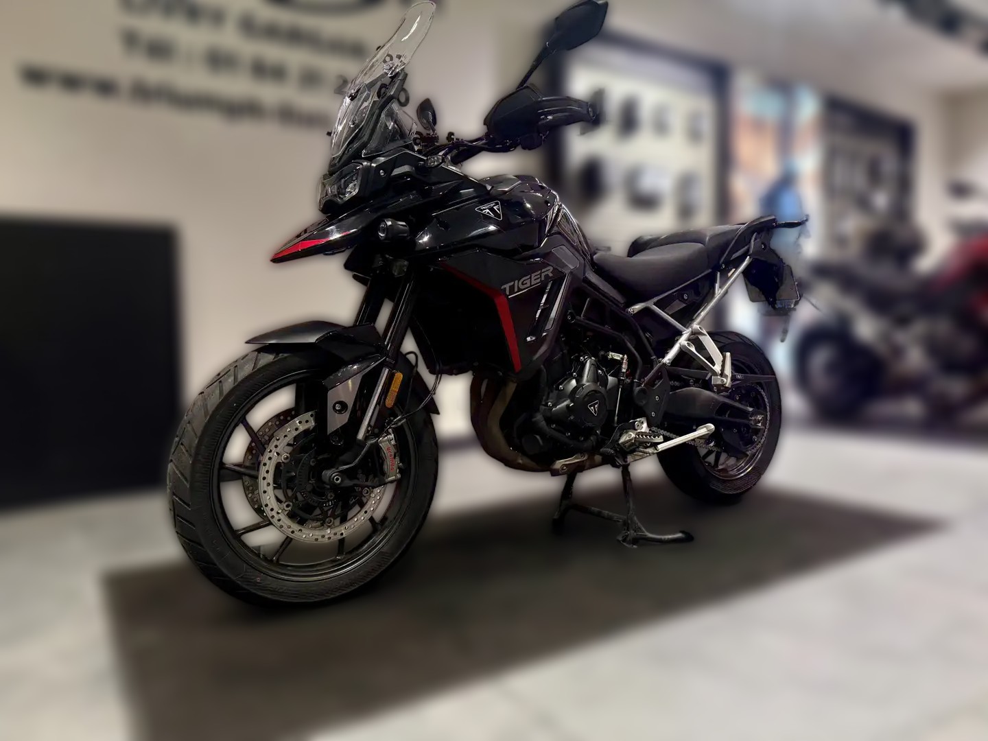 2025 Triumph Tiger 900 - 3 000 km - Náhled 28