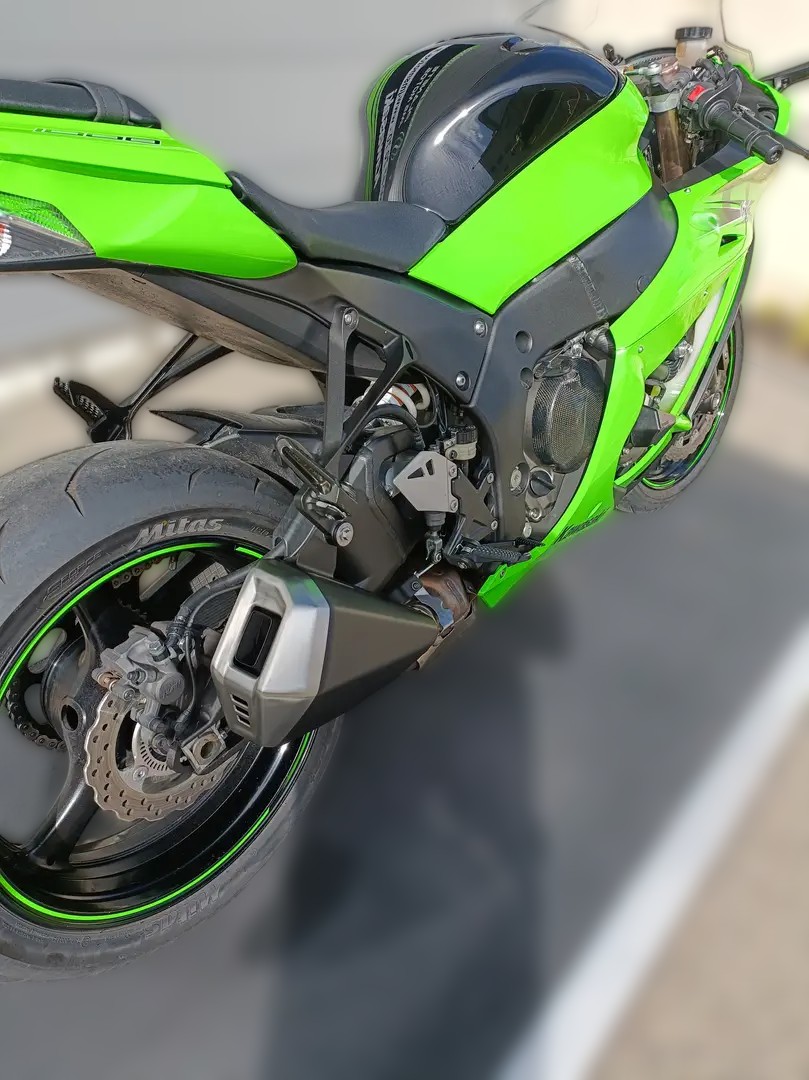 2011 Kawasaki Ninja ZX-10R - 43 558 km - Náhled 2