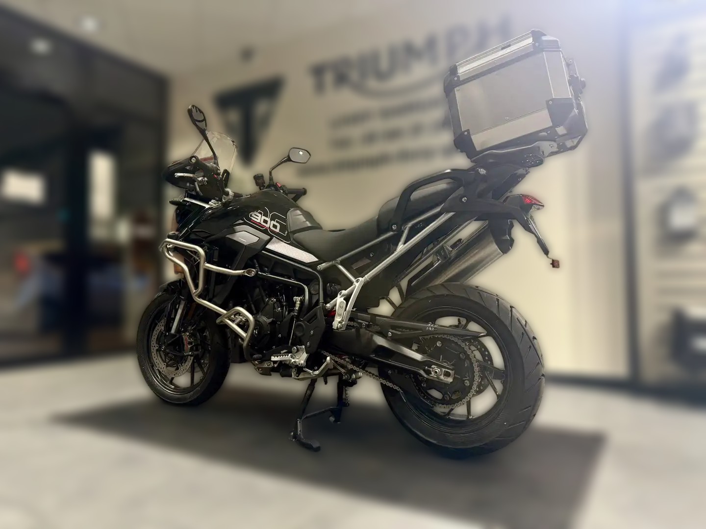 2025 Triumph Tiger 900 - 3 000 km - Náhled 13