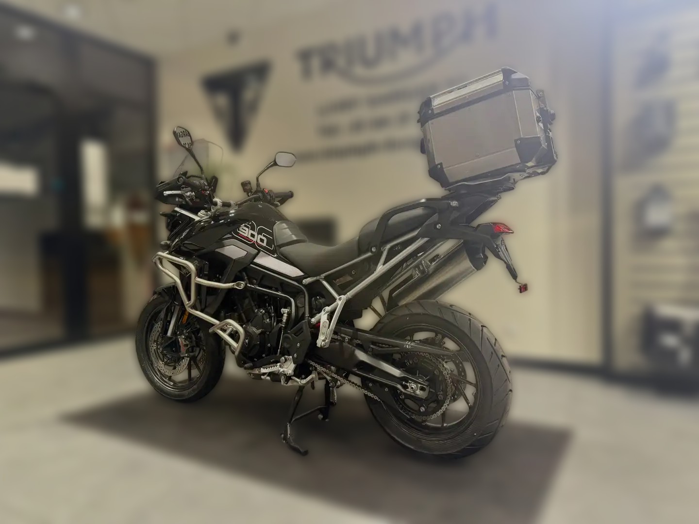2025 Triumph Tiger 900 - 3 000 km - Náhled 20