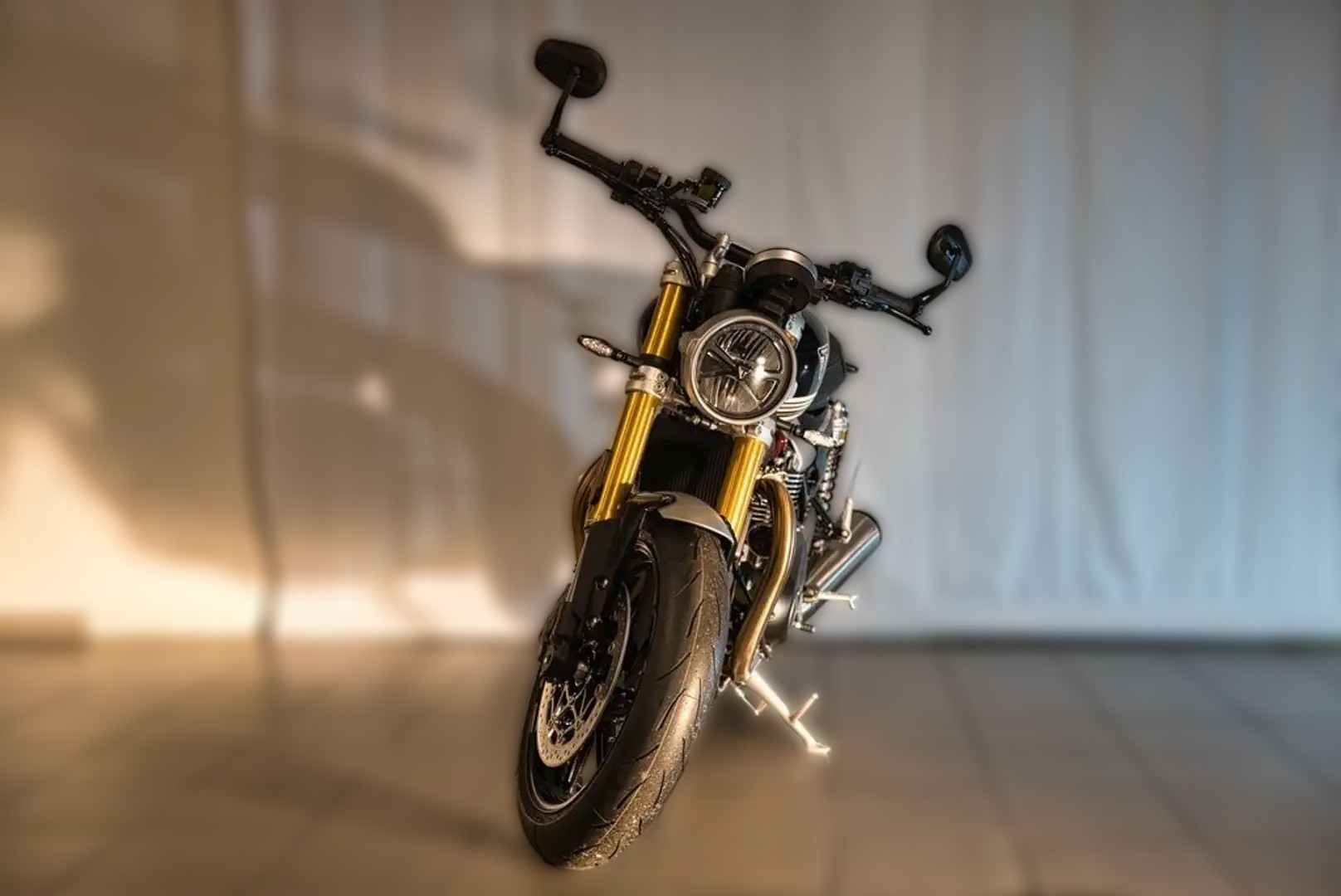 2025 Triumph Speed Triple 1200 - 0 km - Náhled 5