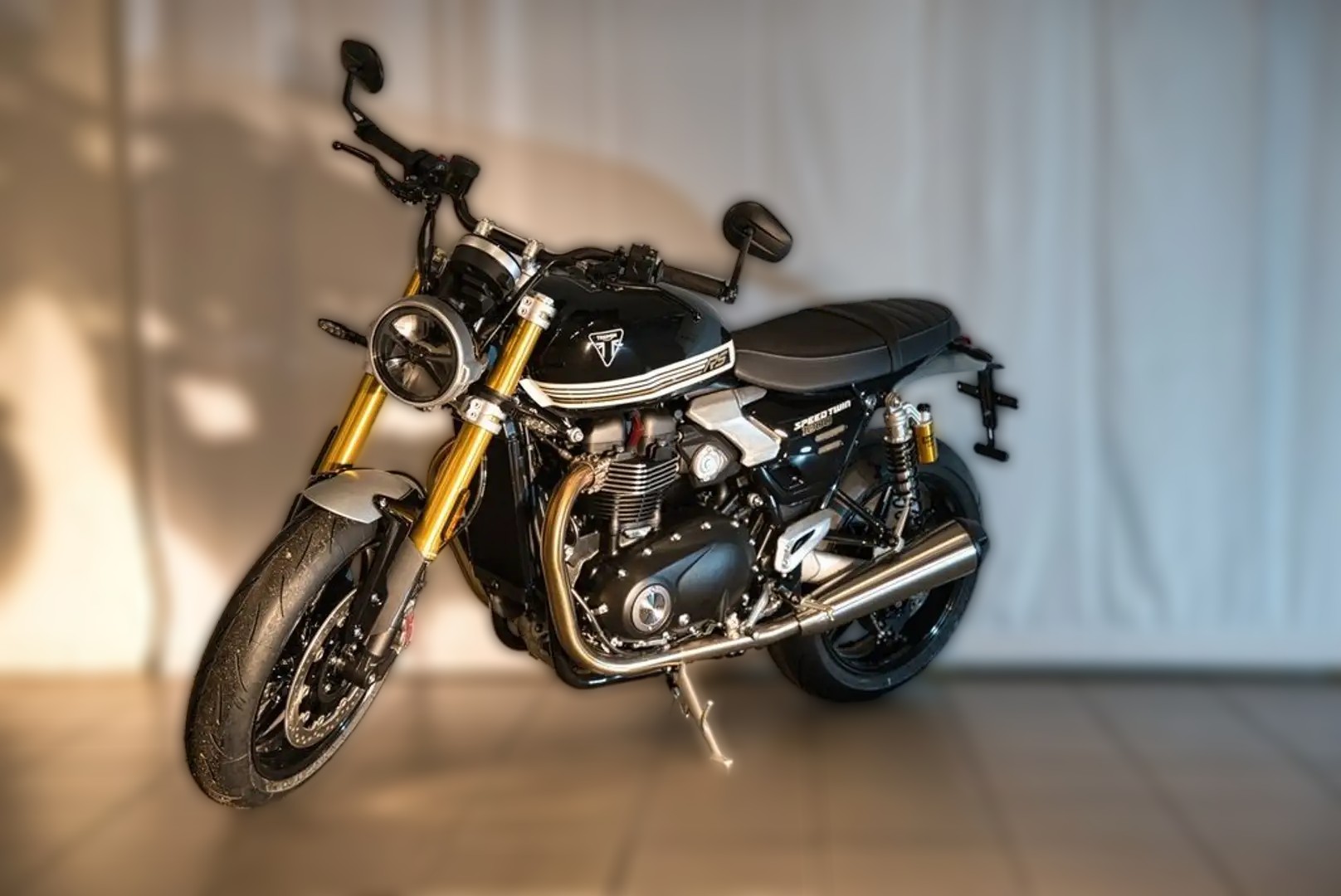 2025 Triumph Speed Triple 1200 - 0 km - Náhled 10