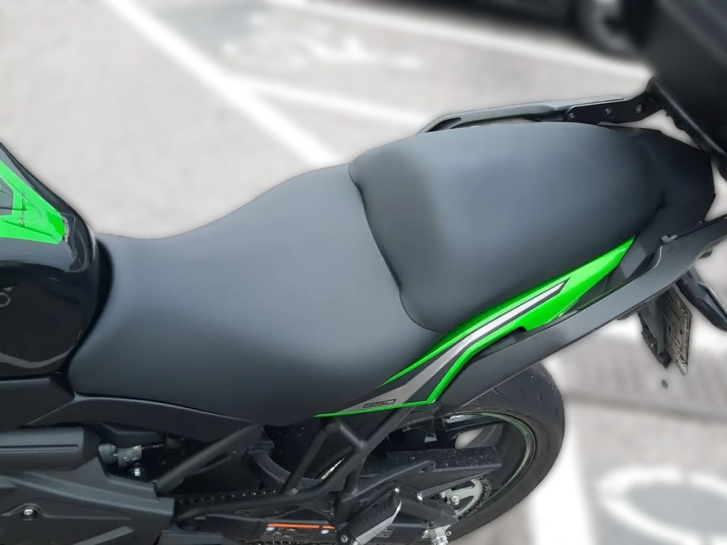 2023 Kawasaki Versys 650 - 10 769 km - Náhled 13