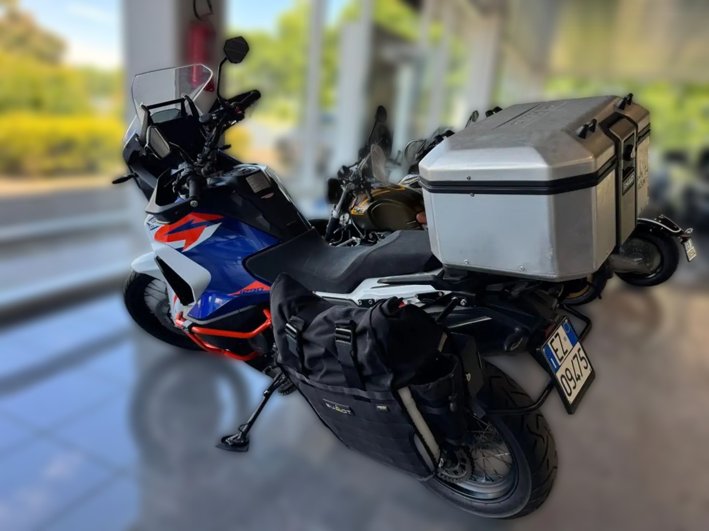 2022 KTM 1290 Super Adventure - 29 200 km - Náhled 3