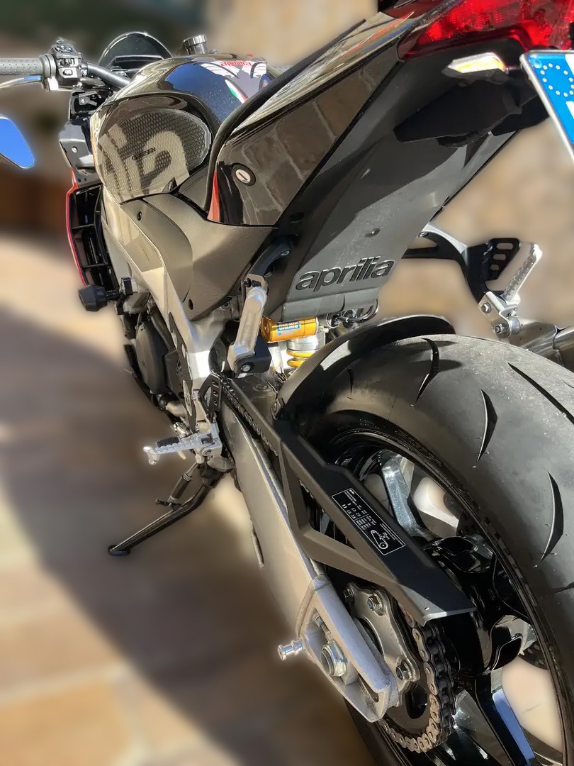 2023 Aprilia Tuono V4 - 9 000 km - Náhled 5