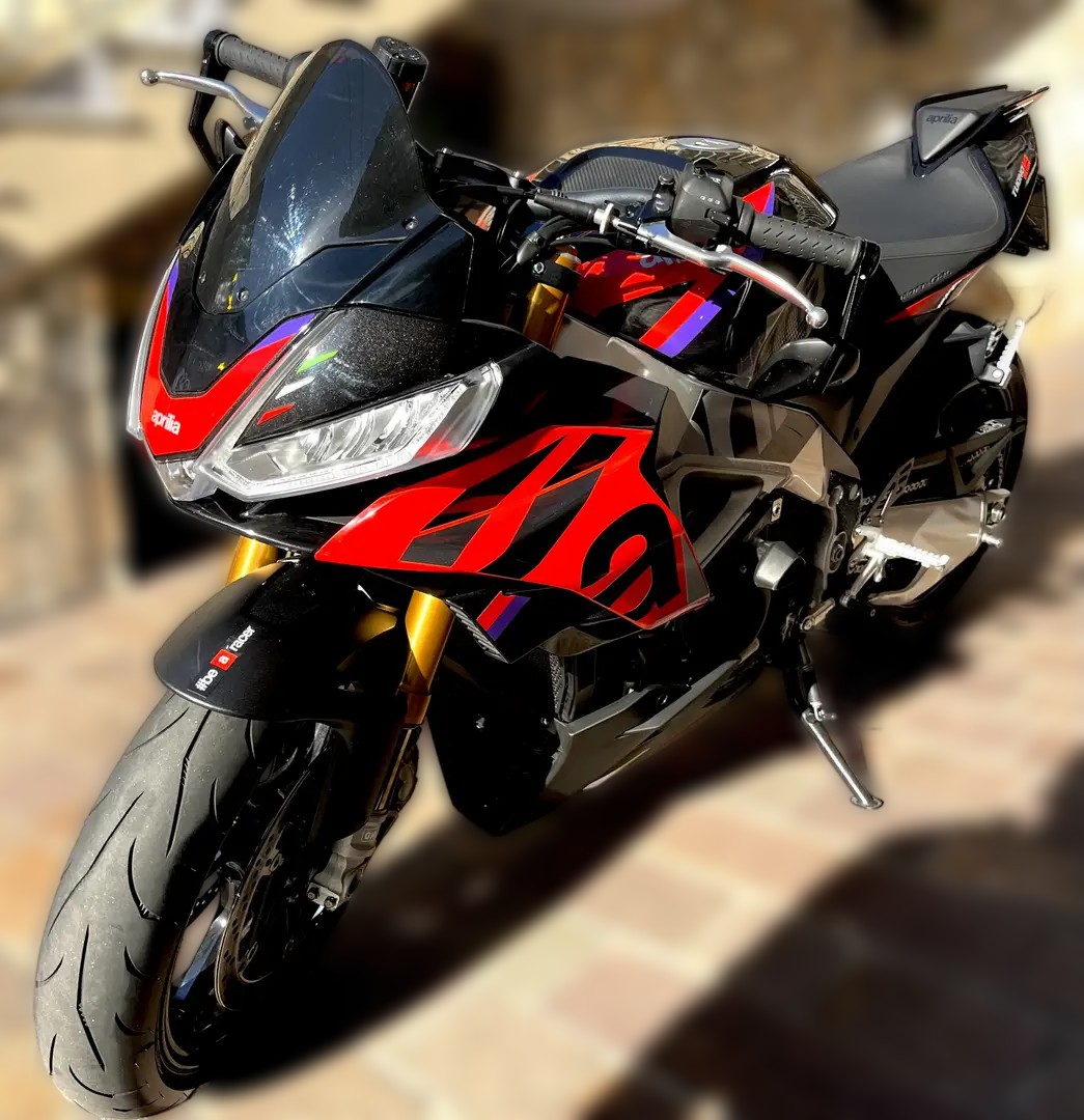 2023 Aprilia Tuono V4 - 9 000 km - Náhled 12
