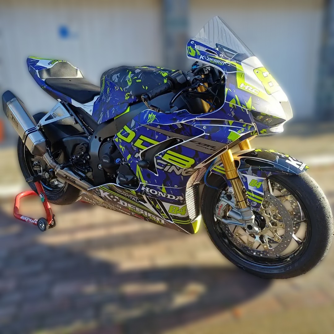 2023 Honda CBR 1000RR - 2 200 km - Náhled 15