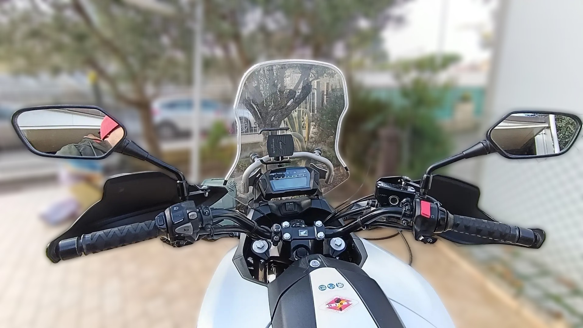 2015 Honda NC 750 X - 36 500 km - Náhled 11